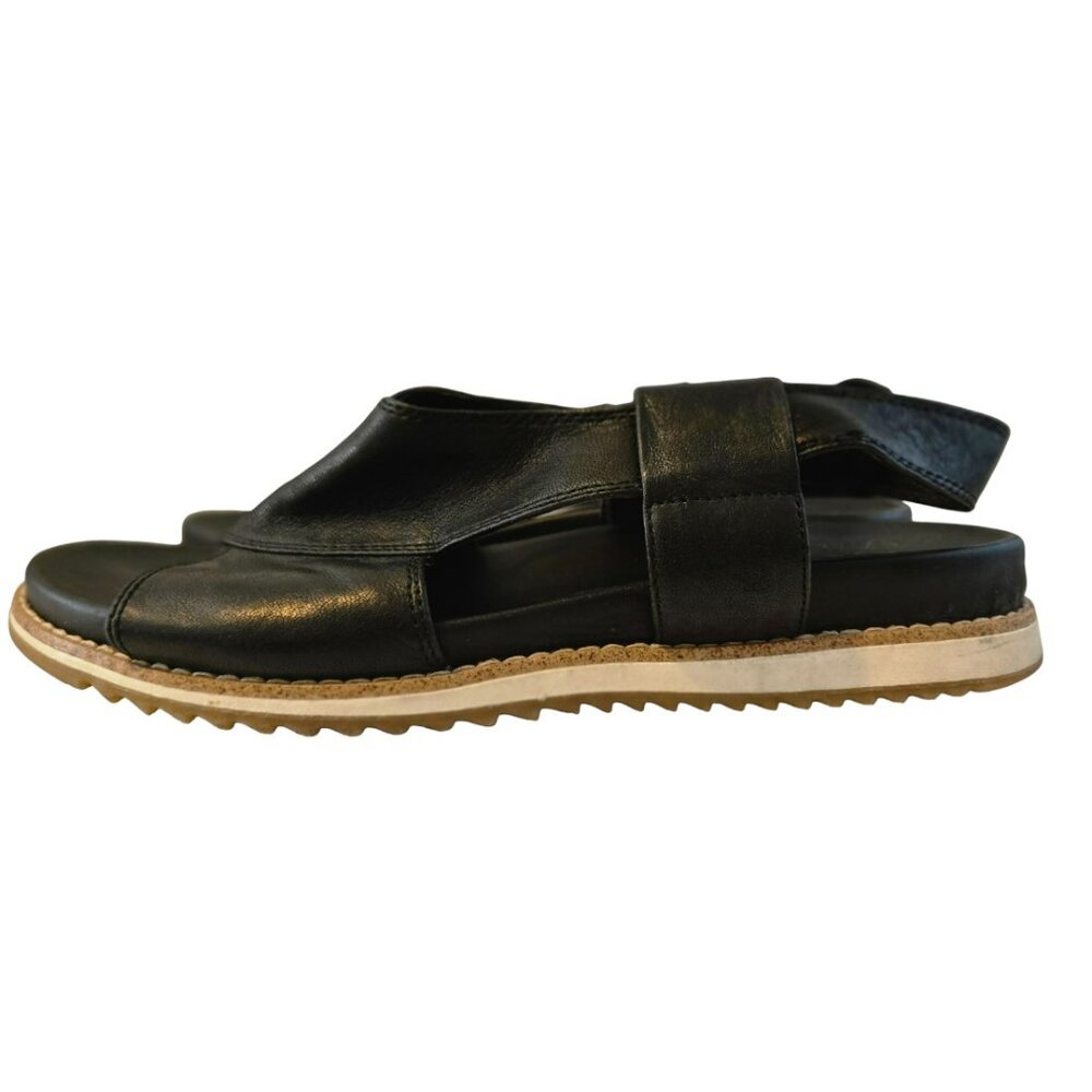 Sofft 9.5M Womens Sandals Flat Leather Upper Black